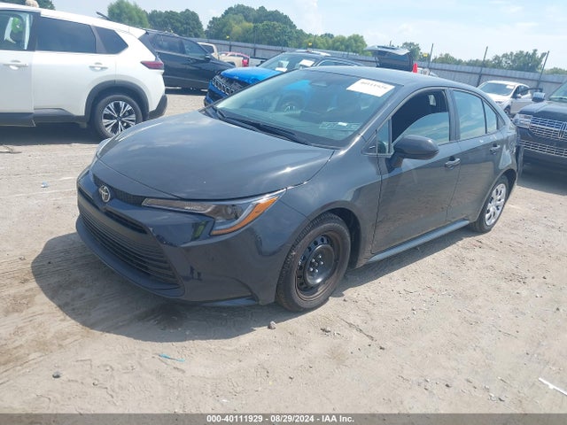 Toyota COROLLA LE 2024 5YFB4MDEXRP177829 Image 2