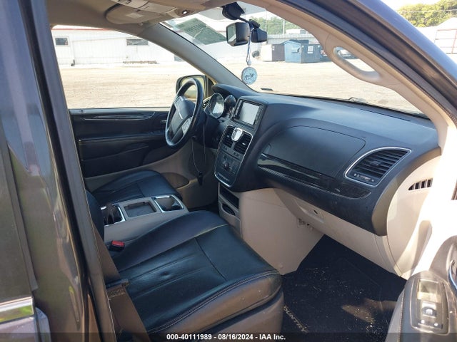 2C4RC1CG1FR582301 Chrysler Town & Country Touring-l