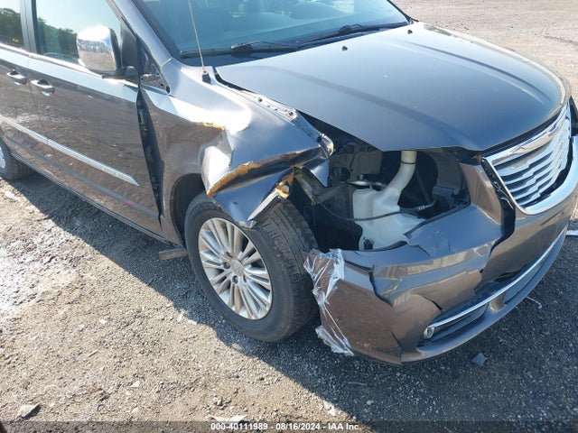 2C4RC1CG1FR582301 Chrysler Town & Country Touring-l