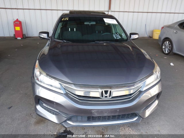 Honda ACCORD EX 2017 1HGCR2E79HA233080 Image 11