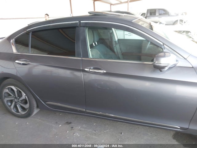 Honda ACCORD EX 2017 1HGCR2E79HA233080 Image 12