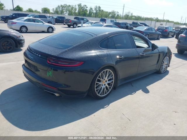 WP0AA2A71HL101342 Porsche PANAMERA 4