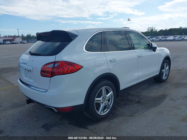 2012 PORSCHE CAYENNE WP1AA2A2XCLA10873 Photo 3