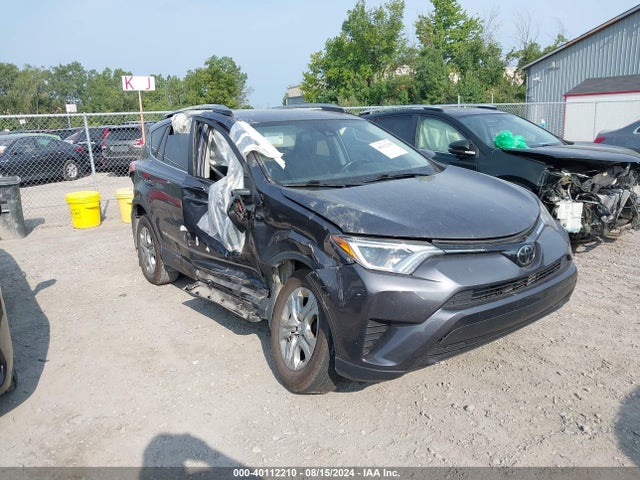 Toyota RAV4 LE 2018 JTMZFREV2JJ737047 zdjęcie główne