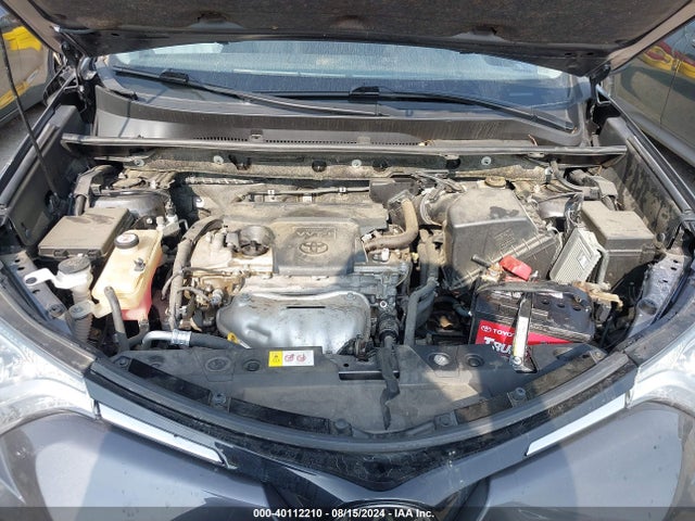 Toyota RAV4 LE 2018 JTMZFREV2JJ737047 Image 10