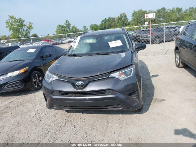 Toyota RAV4 LE 2018 JTMZFREV2JJ737047 Image 12