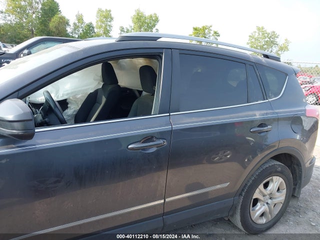 Toyota RAV4 LE 2018 JTMZFREV2JJ737047 Image 14