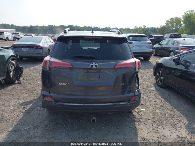 Toyota RAV4 LE 2018 JTMZFREV2JJ737047 Image 16