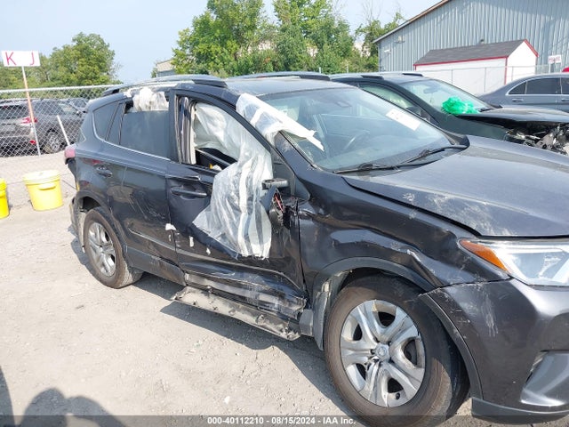 Toyota RAV4 LE 2018 JTMZFREV2JJ737047 Image 6