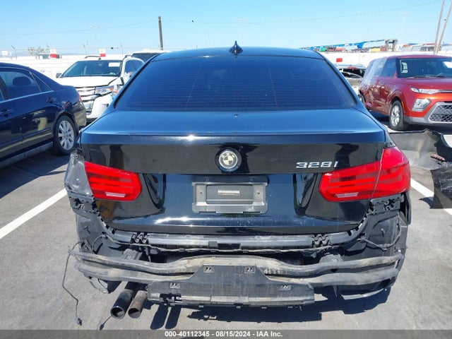 BMW 328I 2016 WBA8E9G56GNT82667 Image 17