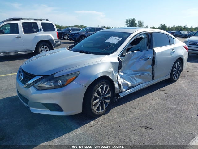 Nissan Altima 2.5 Sl 2017 1N4AL3AP6HC225175 Image 2