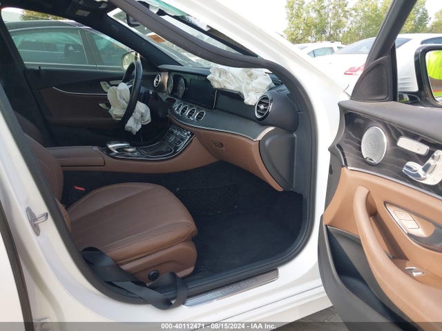 WDDZF4JB9HA161861 Mercedes-Benz E 300