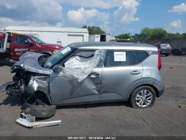 KNDJ23AUXN7807948 KIA SOUL LX