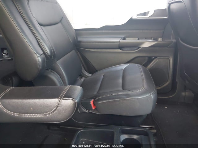 Ford EXPLORER XLT 2020 1FMSK8DH1LGC08252 Image 8