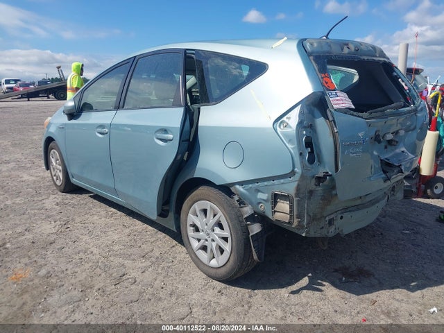 Toyota Prius V Two 2014 JTDZN3EU2EJ006650 Image 3