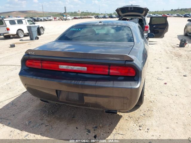 2C3CDYAG6EH274371 Dodge Challenger Sxt