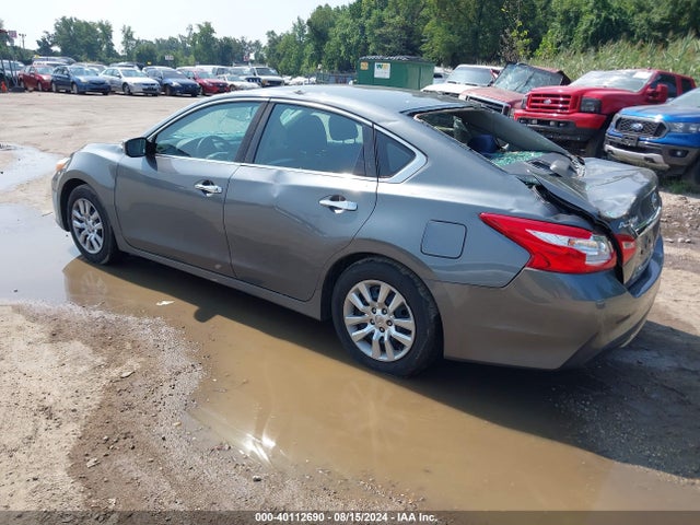 Nissan Altima 2.5 S 2017 1N4AL3AP1HC292248 Image 3