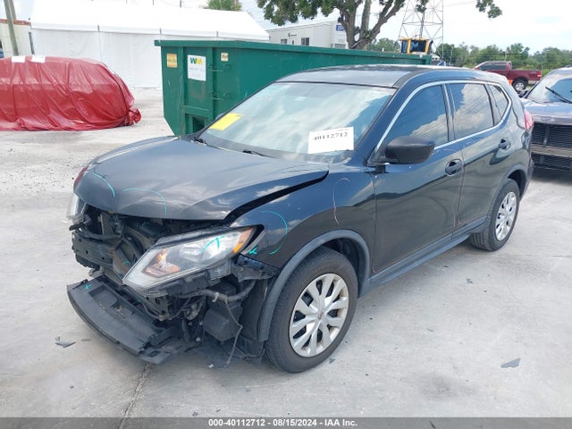 Nissan ROGUE S 2017 KNMAT2MT9HP538291 Image 2