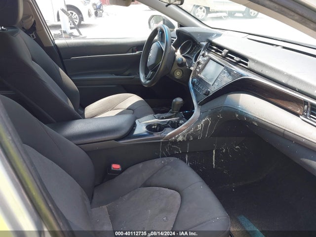 Toyota CAMRY LE 2018 4T1B11HK6JU501630 Image 5