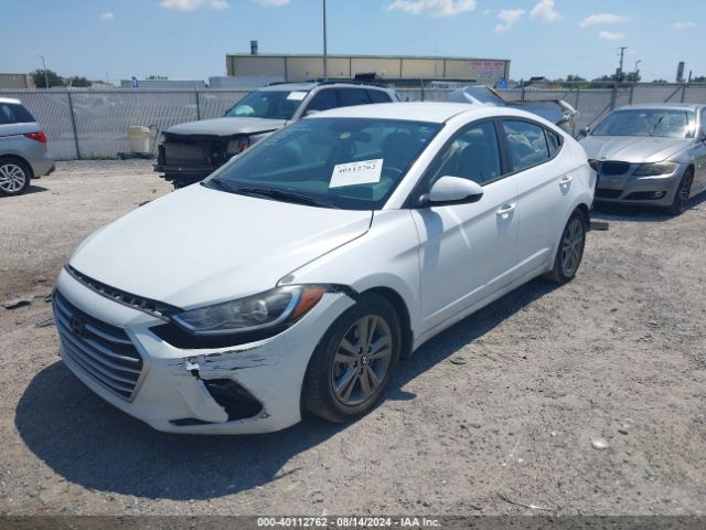 5NPD84LFXJH225645 Hyundai ELANTRA SEL