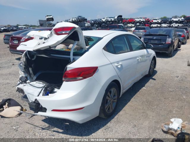 5NPD84LFXJH225645 Hyundai ELANTRA SEL
