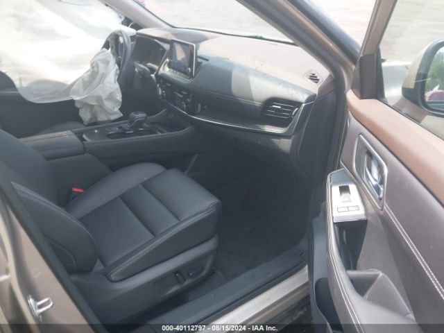 JN8AT3CA0MW025067 Nissan Rogue Sl Fwd