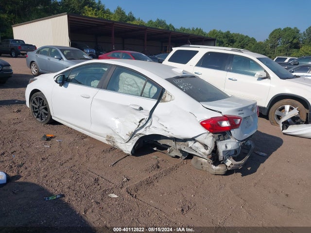 Chevrolet Cruze Lt Auto 2018 1G1BE5SM9J7116824 Image 3