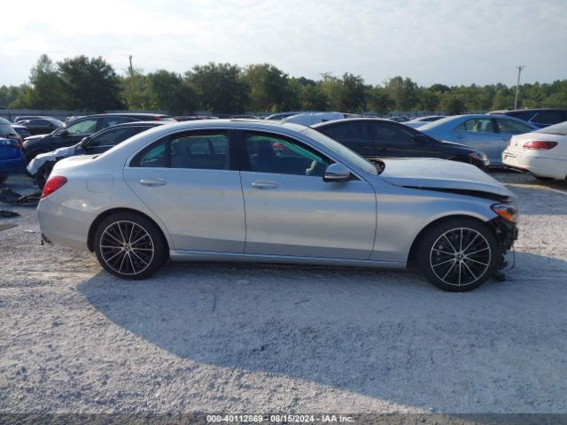 W1KWF8DB3MR628273 Mercedes-Benz C 300 Sedan