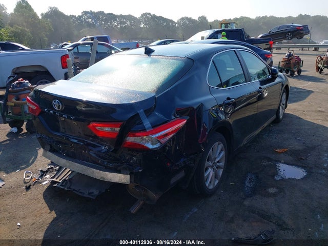Toyota CAMRY LE 2020 4T1C11AK3LU977464 Image 4