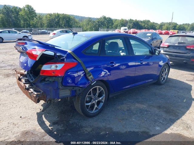 Ford FOCUS SE 2014 1FADP3F26EL101787 Image 4