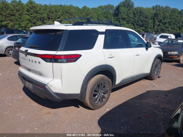 5N1DR3BA0NC203471 Nissan Pathfinder Sv 2wd