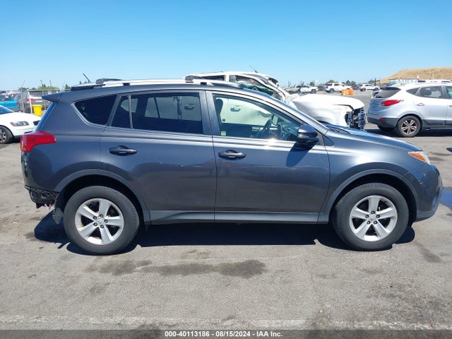 Toyota Rav4 Xle 2014 JTMWFREVXED027014 Image 14