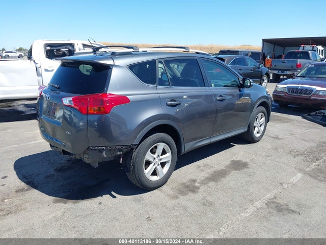 Toyota Rav4 Xle 2014 JTMWFREVXED027014 Image 4
