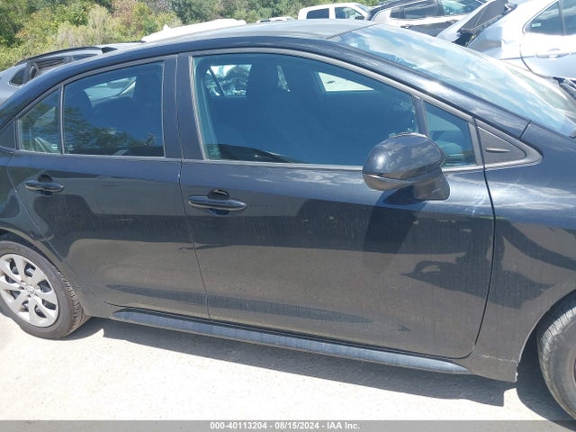 Toyota COROLLA LE 2022 5YFEPMAE0NP299103 Image 13