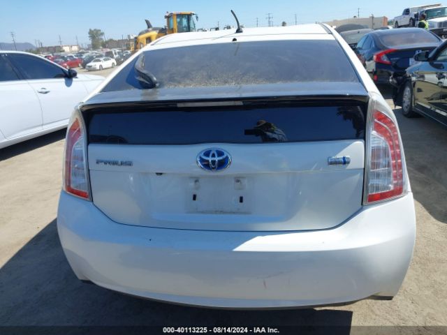 JTDKN3DU4F0454298 Toyota Prius Two
