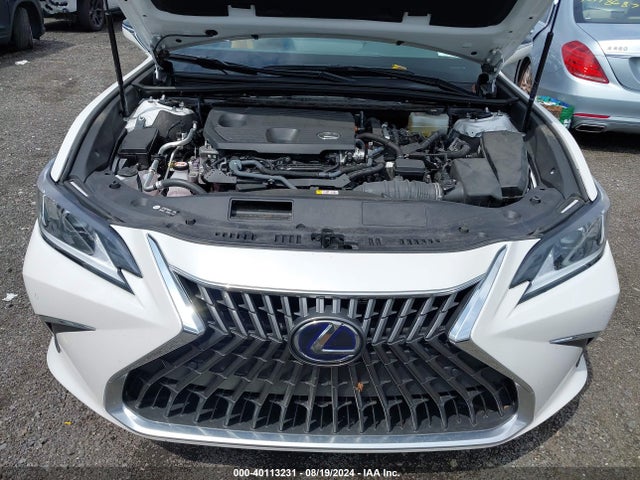 Lexus ES 300H 2022 58ADA1C19NU026352 Image 10