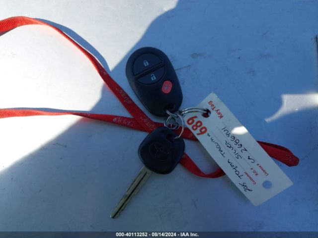 3TMLU4EN3FM176267 Toyota Tacoma Base V6