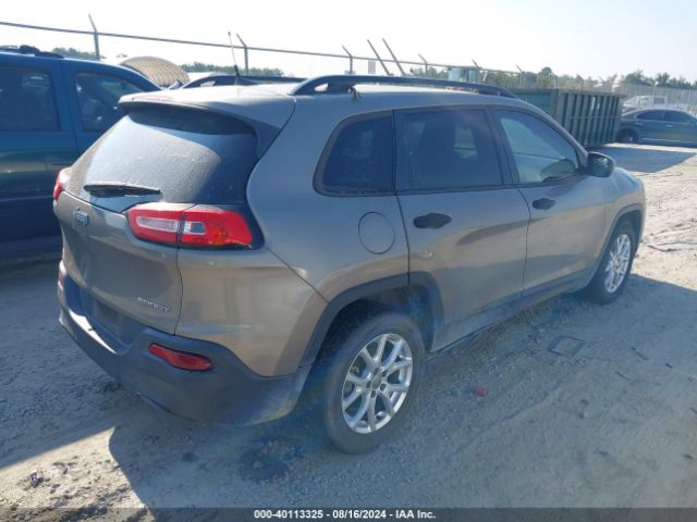 1C4PJLAB7GW351802 Jeep Cherokee Sport