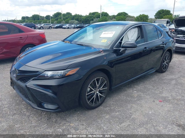 Toyota CAMRY SE 2024 4T1G11AK0RU219477 Image 2