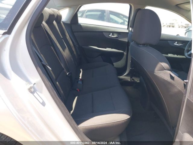 3KPF24ADXME296090 KIA Forte Lxs