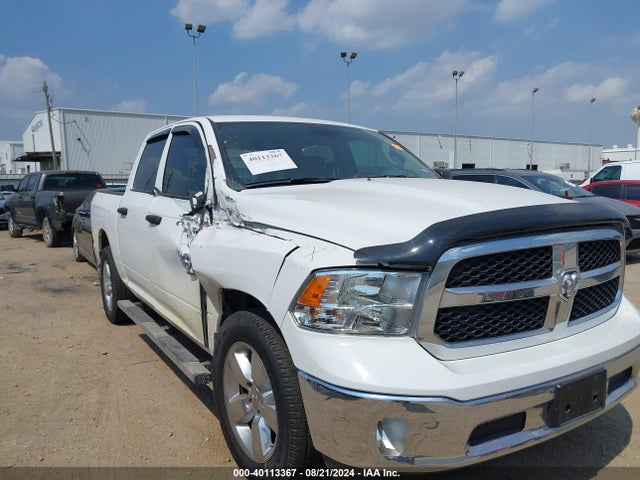 1C6RR7KG5KS621927 RAM 1500 Classic Tradesman  4x4 5'7 Box