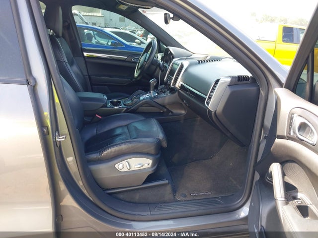 2013 PORSCHE CAYENNE WP1AA2A29DLA11627 Photo 4