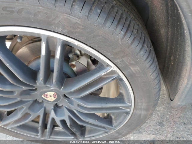 2013 PORSCHE CAYENNE WP1AA2A29DLA11627 Photo 5