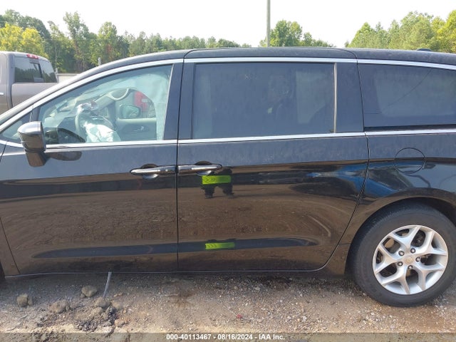2C4RC1FG6JR125567 Chrysler Pacifica Touring Plus