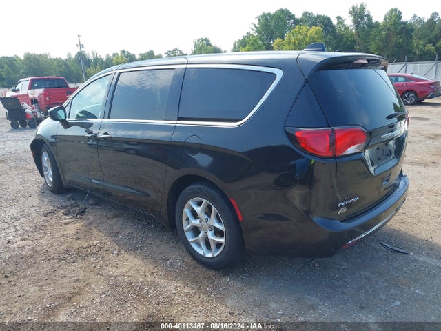 Chrysler Pacifica Touring Plus 2018 2C4RC1FG6JR125567 Image 3