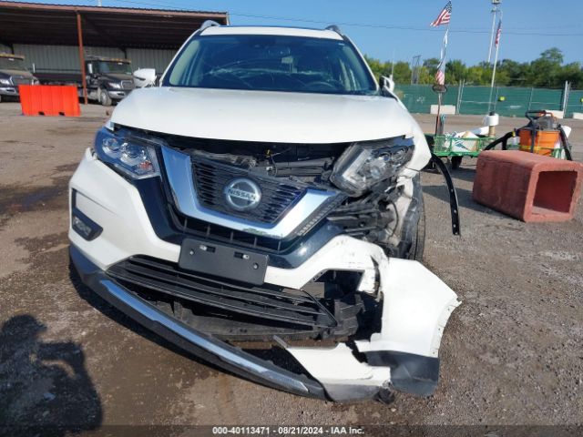 5N1AT2MV5KC758202 Nissan Rogue Sl
