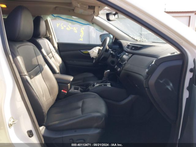5N1AT2MV5KC758202 Nissan Rogue Sl