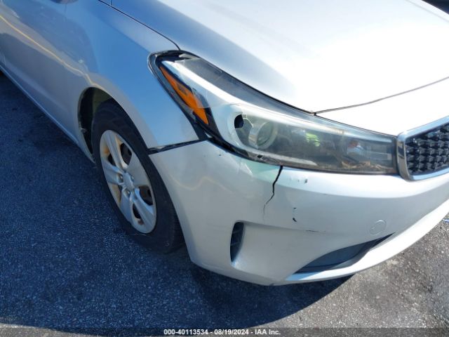 3KPFK4A75HE066019 KIA FORTE LX
