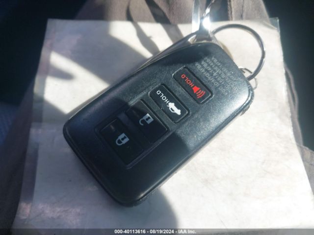 JTHBA1D29G5006334 Lexus IS 200T