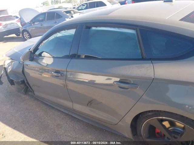 WAUB4CF57KA068503 Audi S5 3.0t Premium